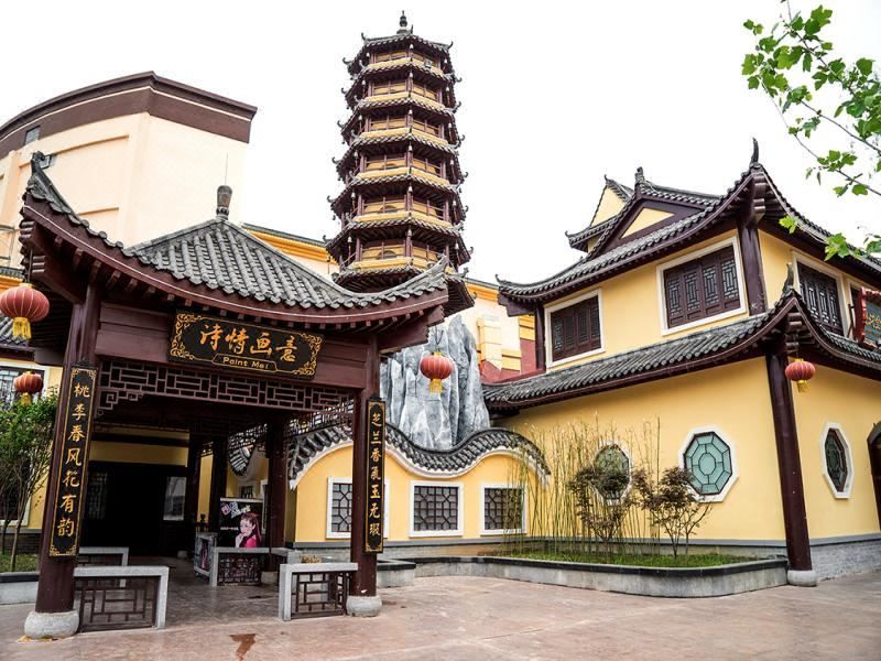 济南西站东广场亚朵酒店