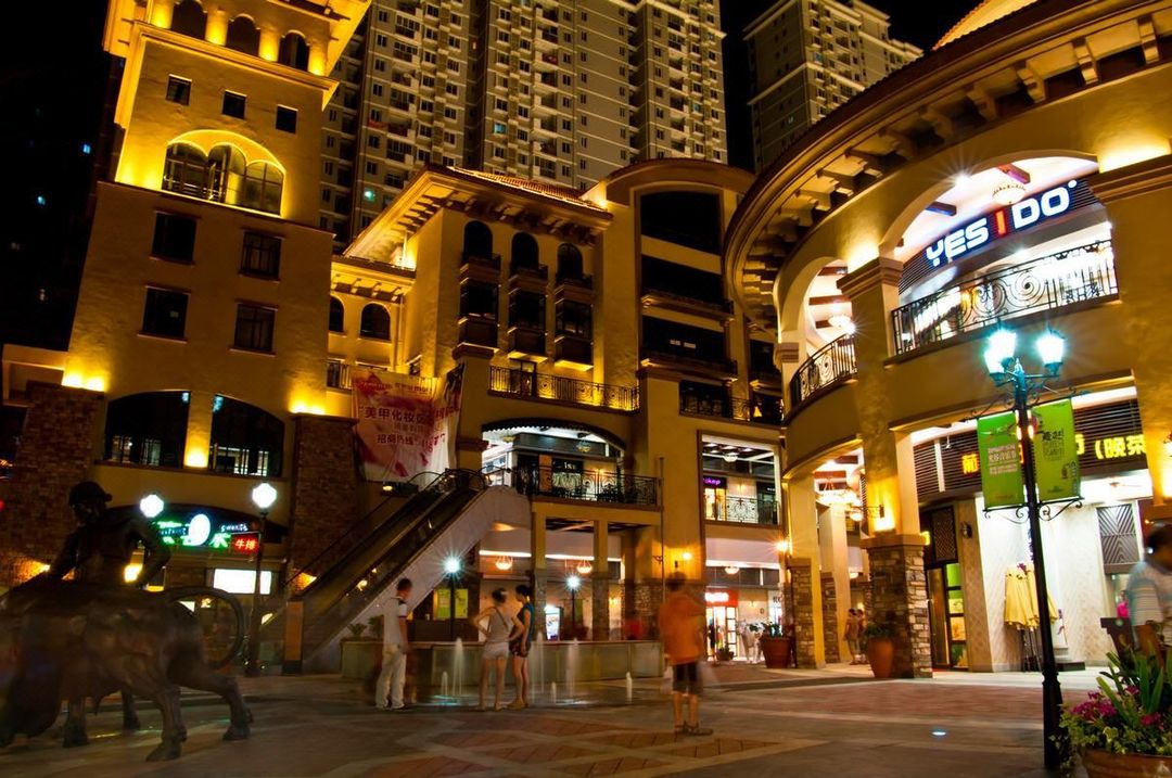 武汉东湖光谷希尔顿欢朋酒店