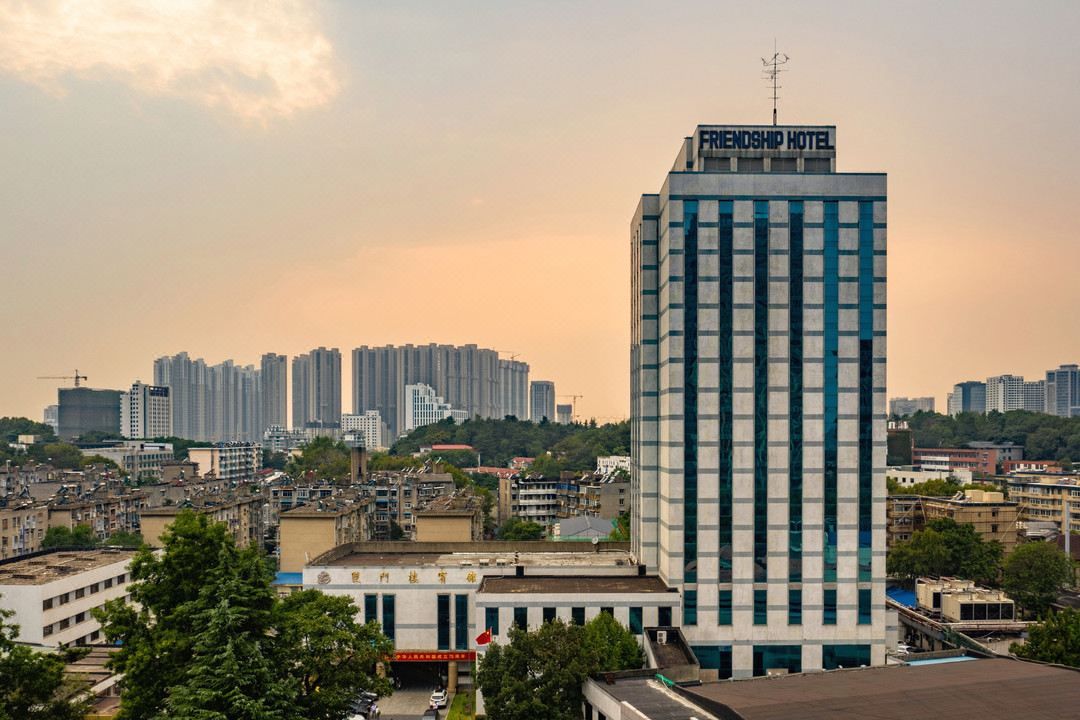 南京双门楼宾馆(盐仓桥地铁站阅江楼店)