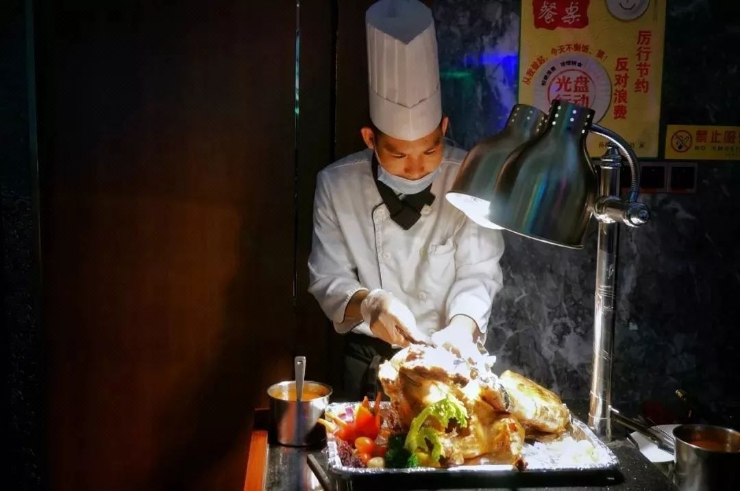 郑州东站泰宏文森特国际酒店