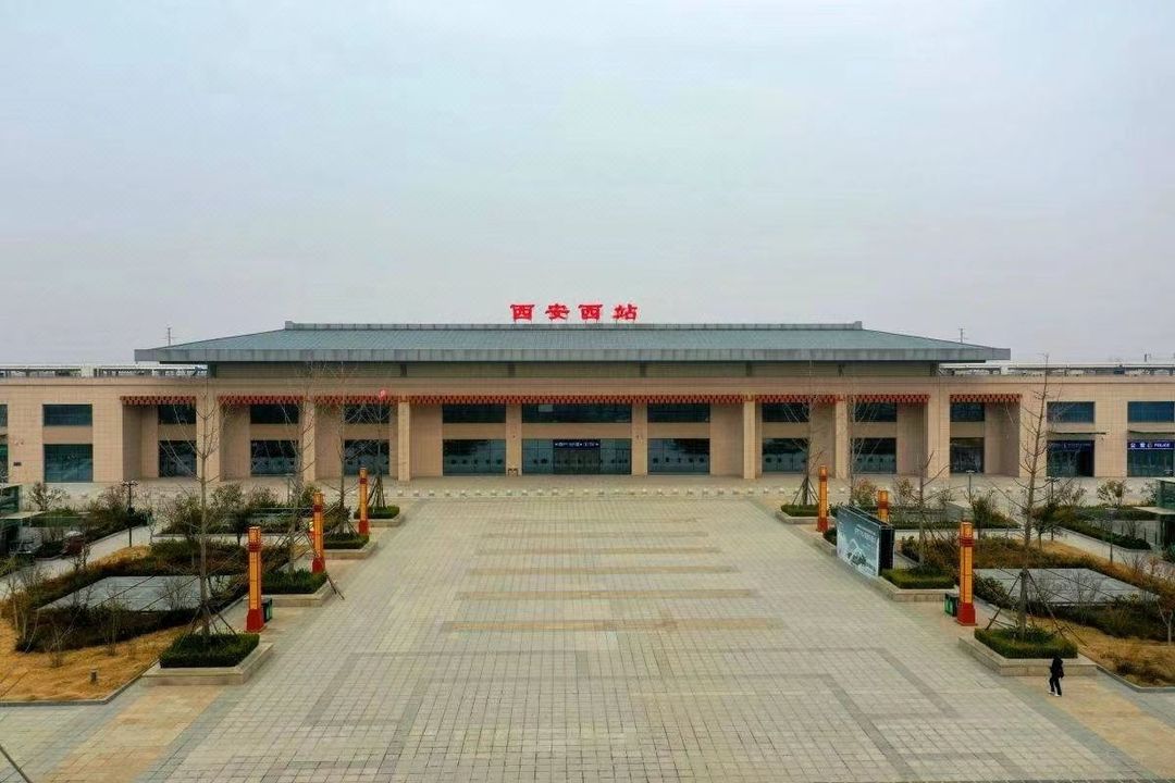 西安沣东丝路中心亚朵酒店