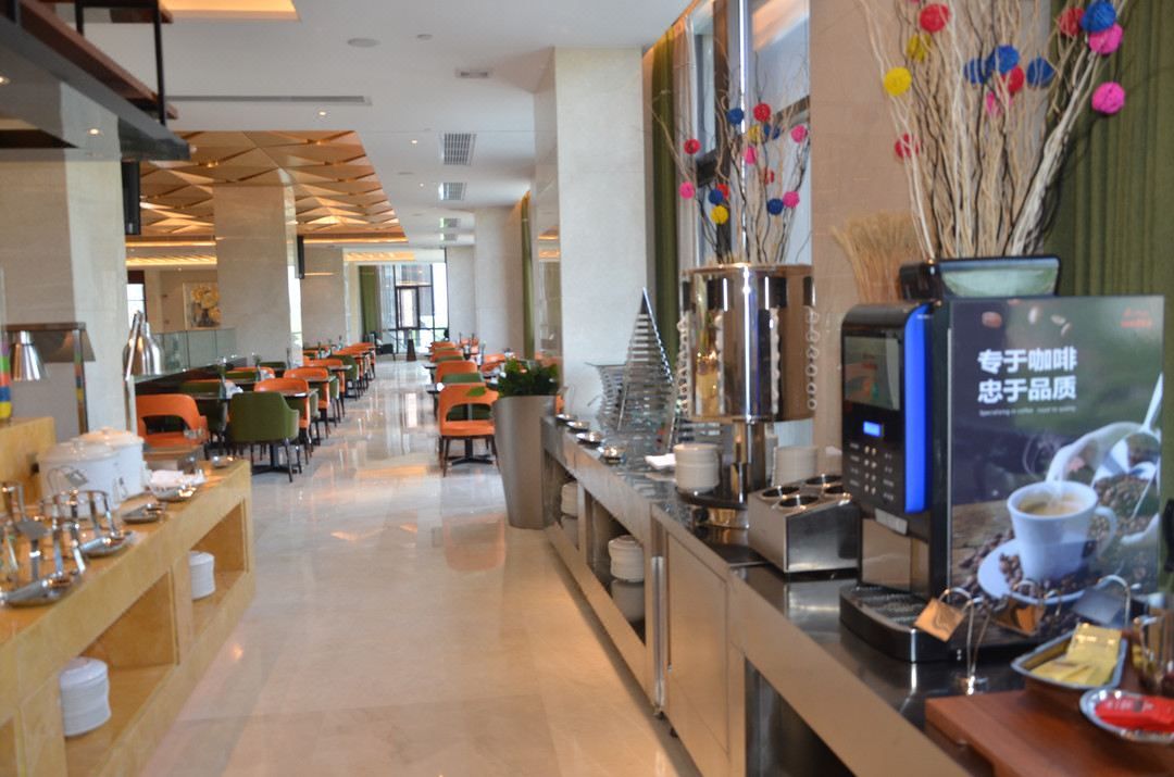 武汉华尔登邑居酒店(武汉金银湖地铁站园博园店)