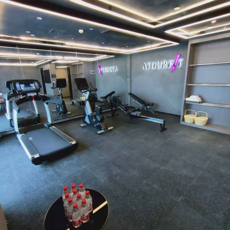 武汉青年汇金融港亚朵酒店