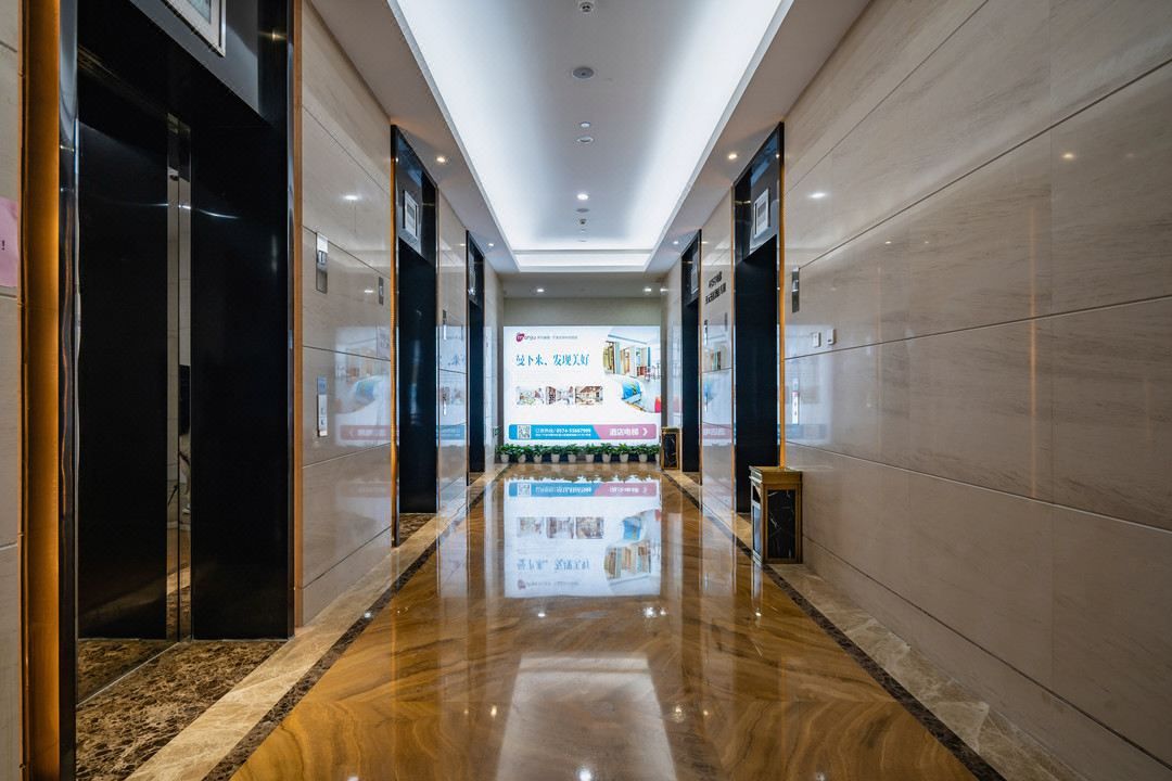 曼居酒店(宁波印象城清华科创园店)