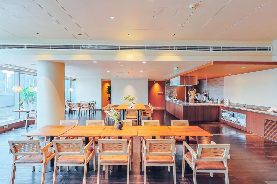 成都温江皇冠假日酒店
