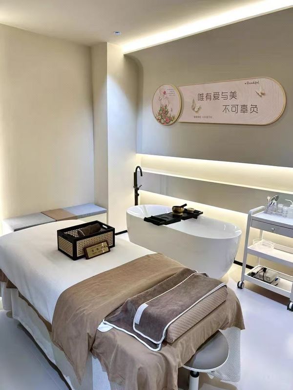 哈尔滨瑞辰酒店(冰雪大世界世茂大道地铁站店)
