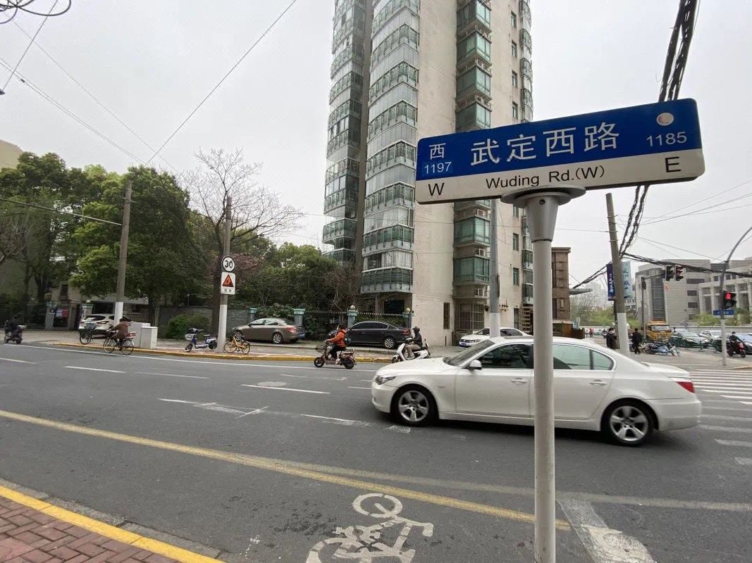上海静安逸扉酒店