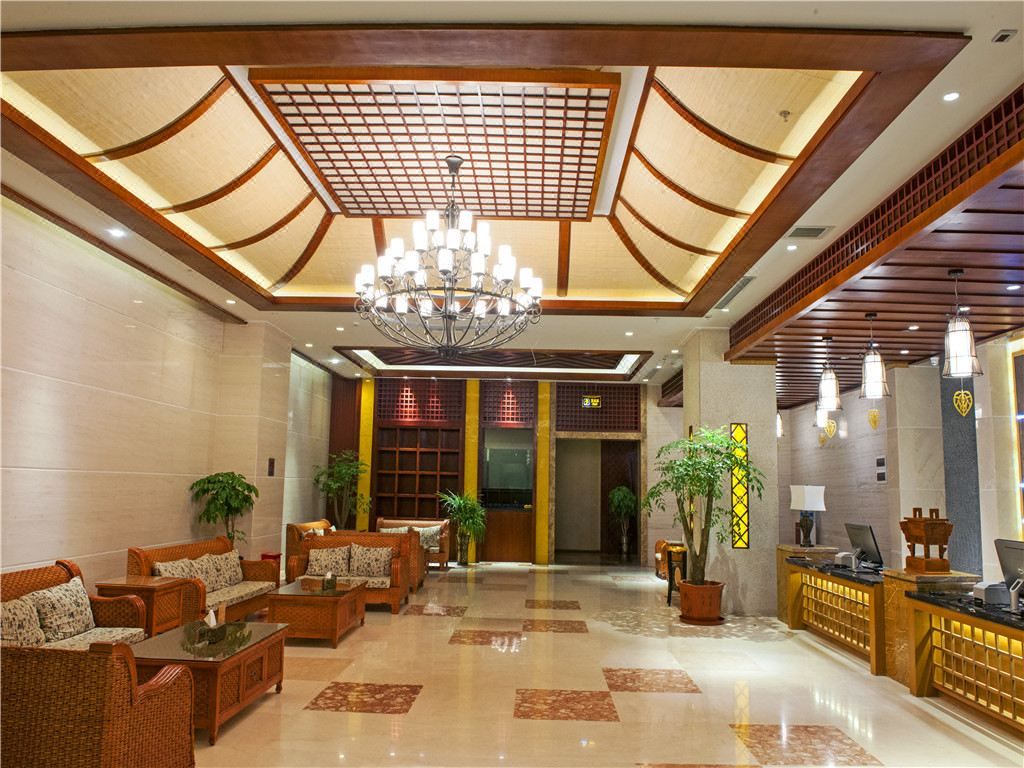 石林红杉湖温泉酒店