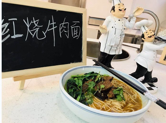 上海巴塞罗娜国际度假酒店(欢乐谷店)