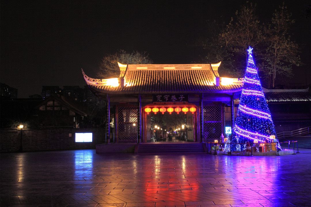 开通国际酒店(成都金牛万达梁家巷地铁站A口店)