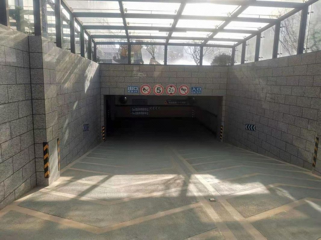 南京江宁东山汽车4S园亚朵酒店