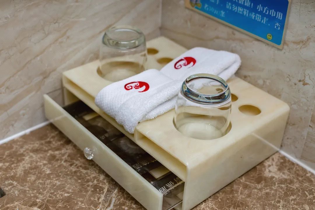 昆明云琪大酒店(昆明经开区云南建投发展大厦店)