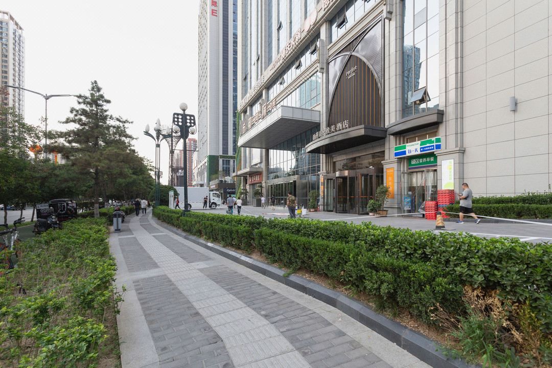西安铂菲朗致美酒店(西安北站文景路地铁站店)