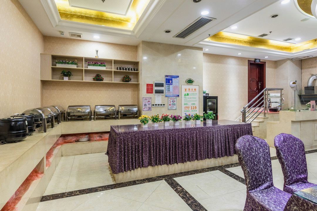 维也纳酒店(长沙海德公园电力职院店)