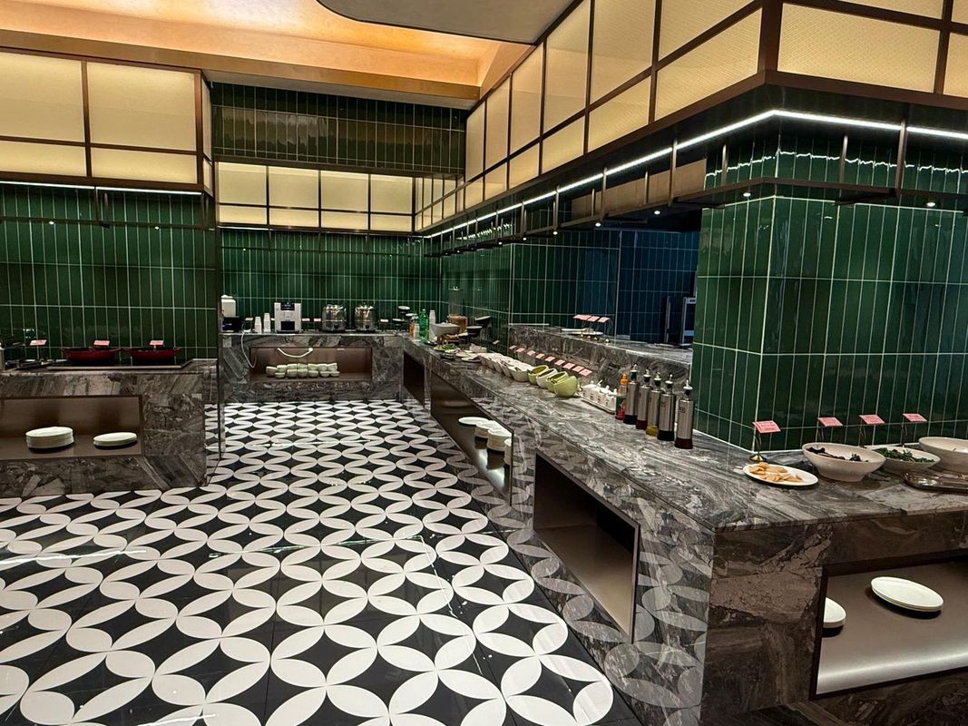 日禾行政酒店(北京大兴龙湖天街生物医药基地地铁站店)