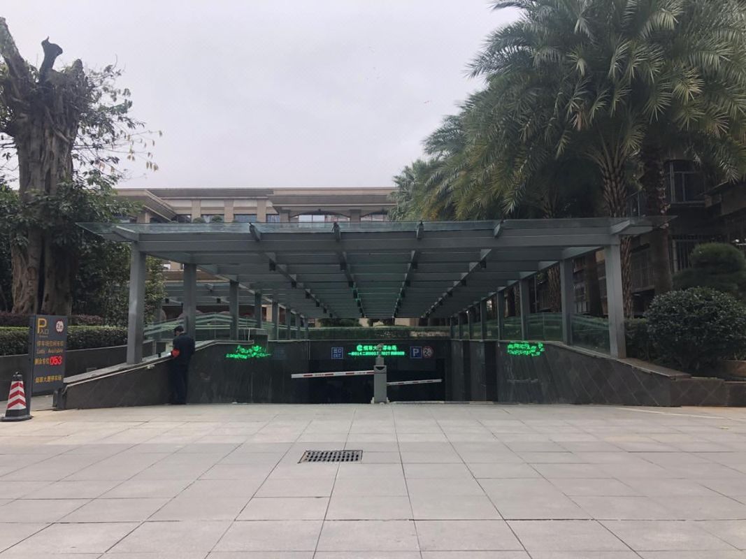昆明海天酒店(南屏步行街塘子巷地铁站店)