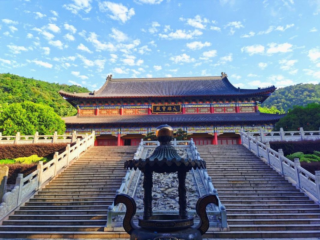 宁波影秀城丽筠酒店