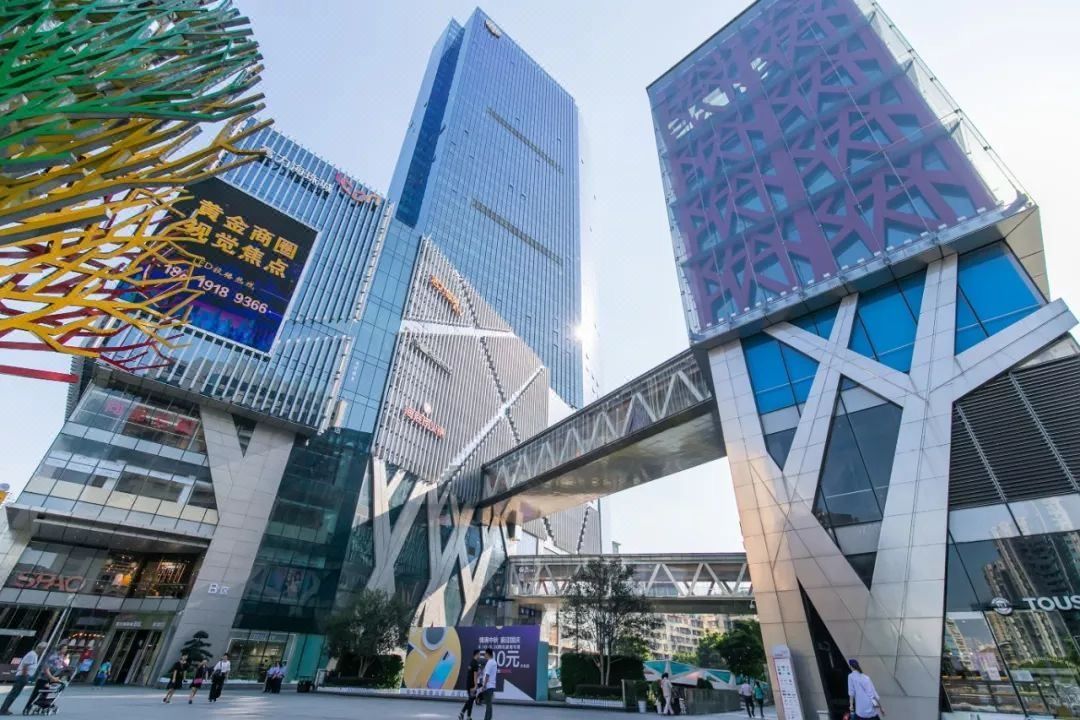 宜尚PLUS酒店(广州达镖国际中心昌岗地铁站店)