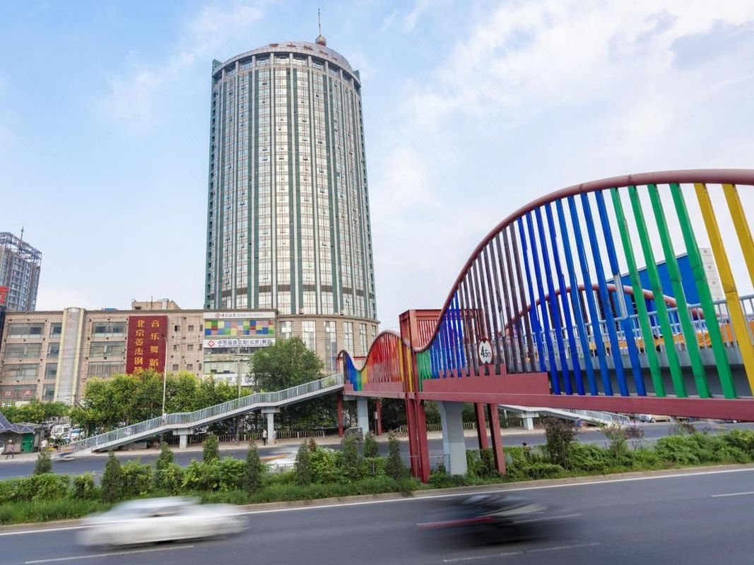 北京天通苑立水桥地铁站亚朵X酒店