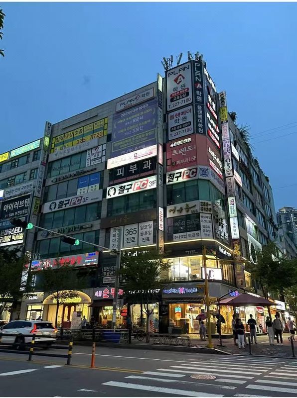 上海虹桥机场漕河泾美居酒店