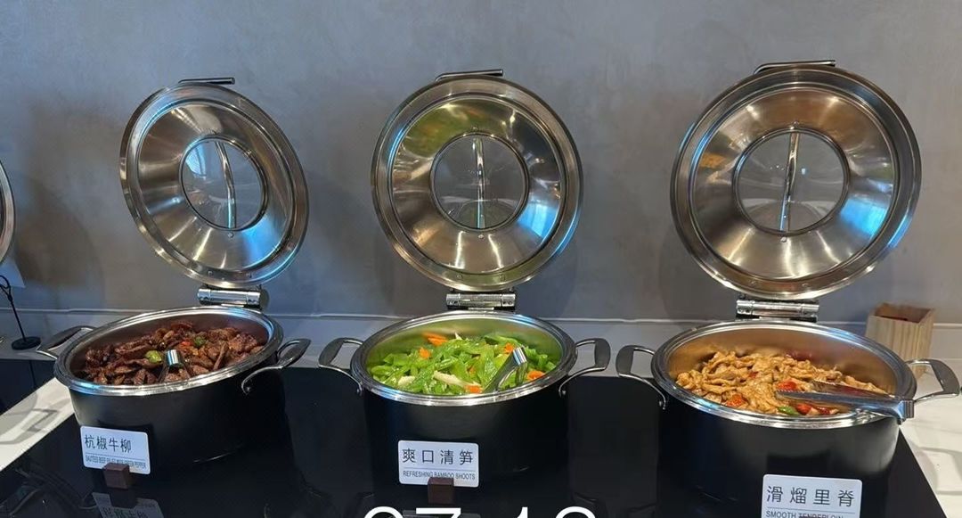 亚朵X酒店(哈尔滨冰雪大世界融创乐园店)
