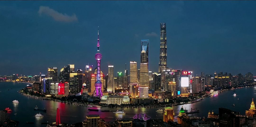 上海北外滩长阳路亚朵酒店