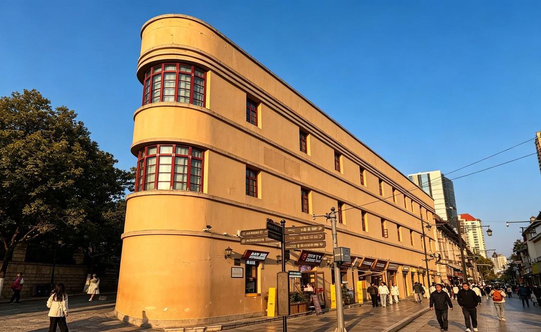 维也纳国际酒店(昆明西园路大观公园店)