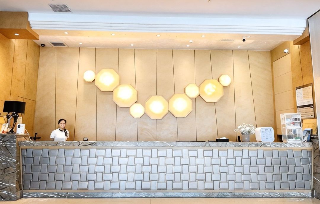 彭州金瑞阳光大酒店(龙兴寺沃尔玛购物广场店)