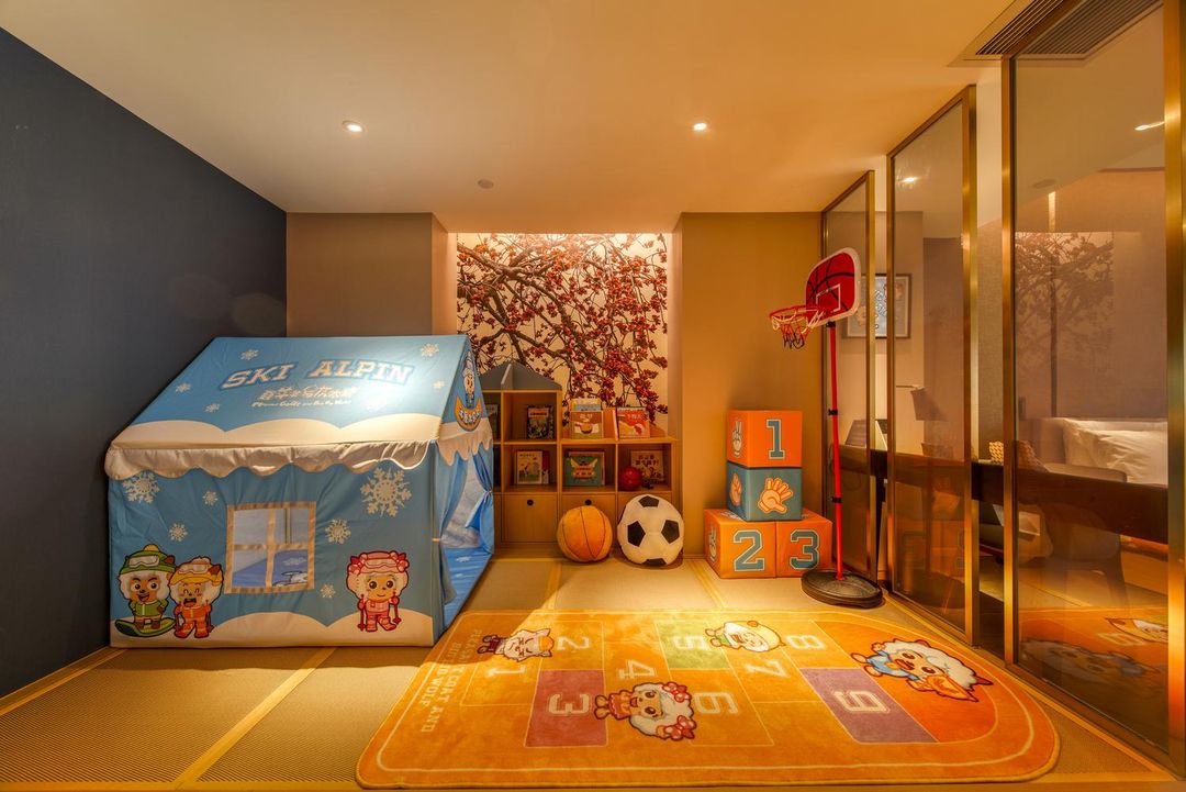 佛山顺德欢乐海岸欢乐大道亚朵酒店