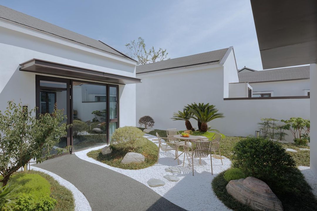 桐庐诗莉莉漫戈塔&middot;大奇山Villa度假酒店