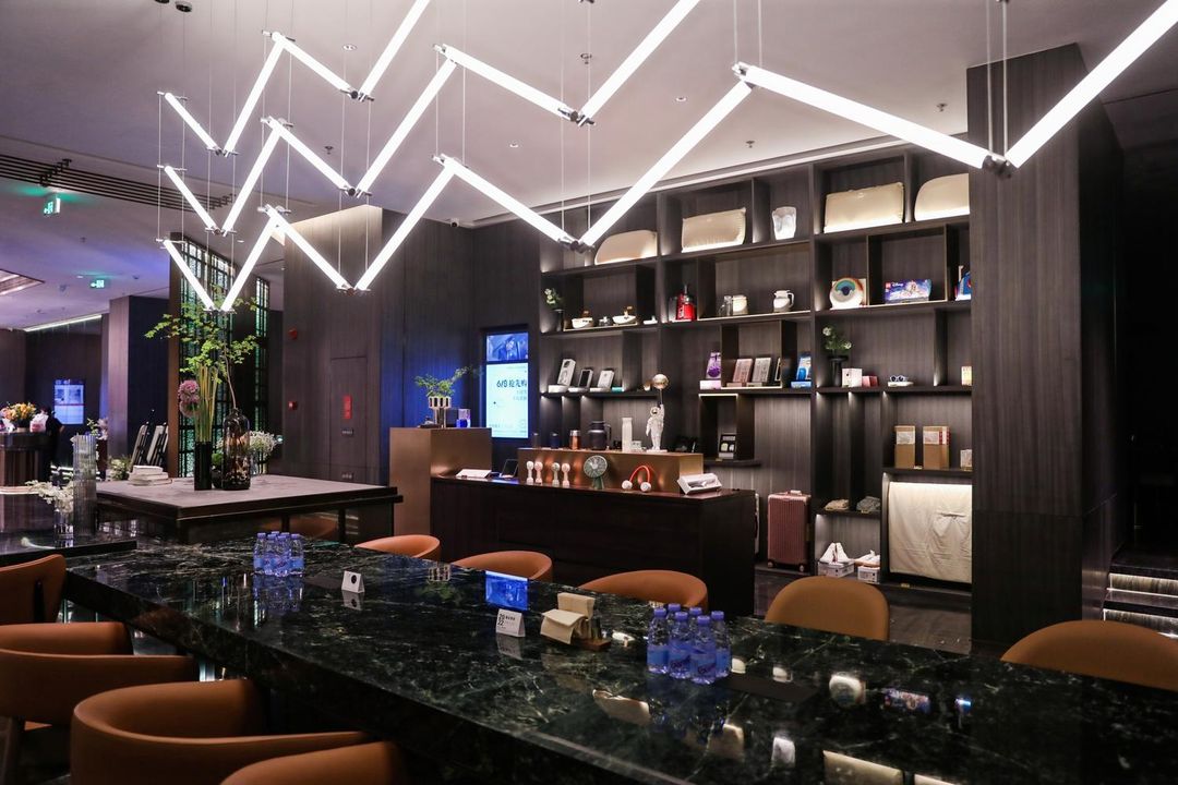 宁波东部新城中山东路亚朵S酒店