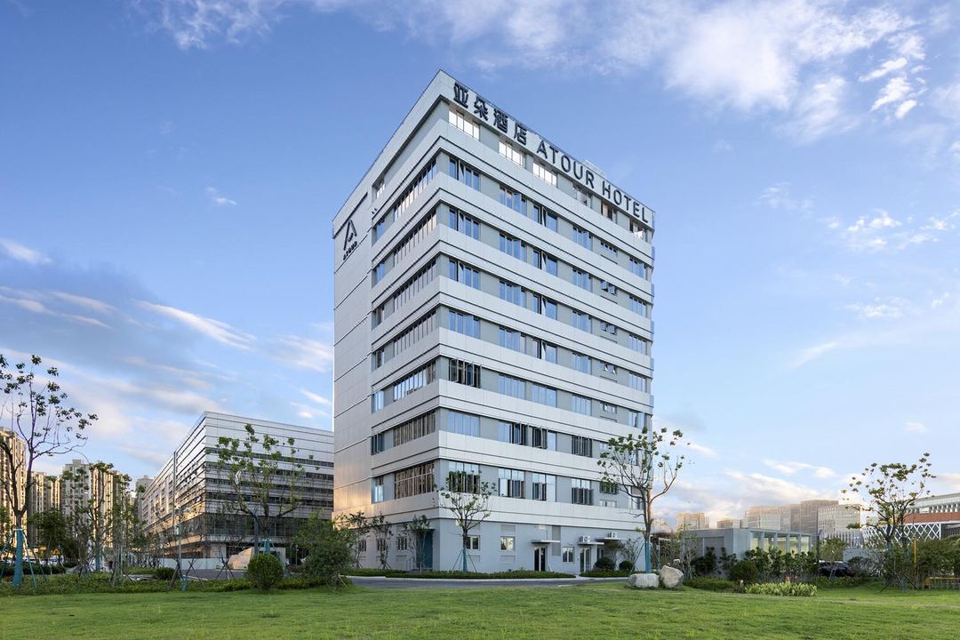 宁波镇海新城望海南路亚朵酒店