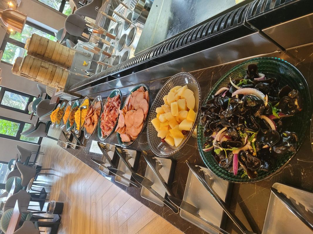 维也纳国际酒店(秦皇岛南戴河蔚蓝海岸浴场店)