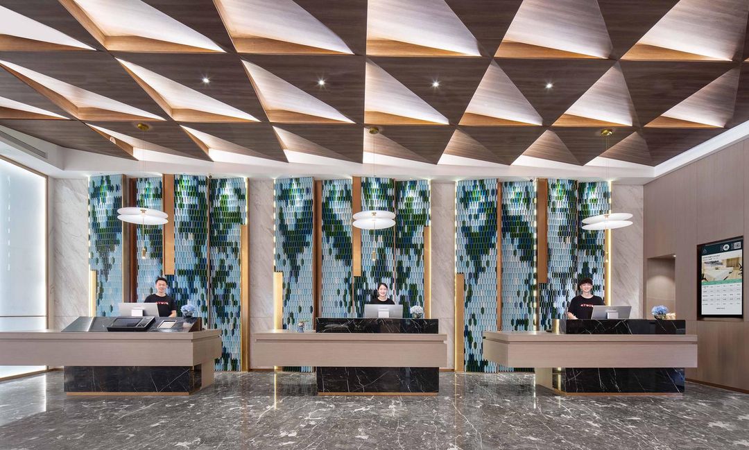 长沙滨江金融中心亚朵酒店