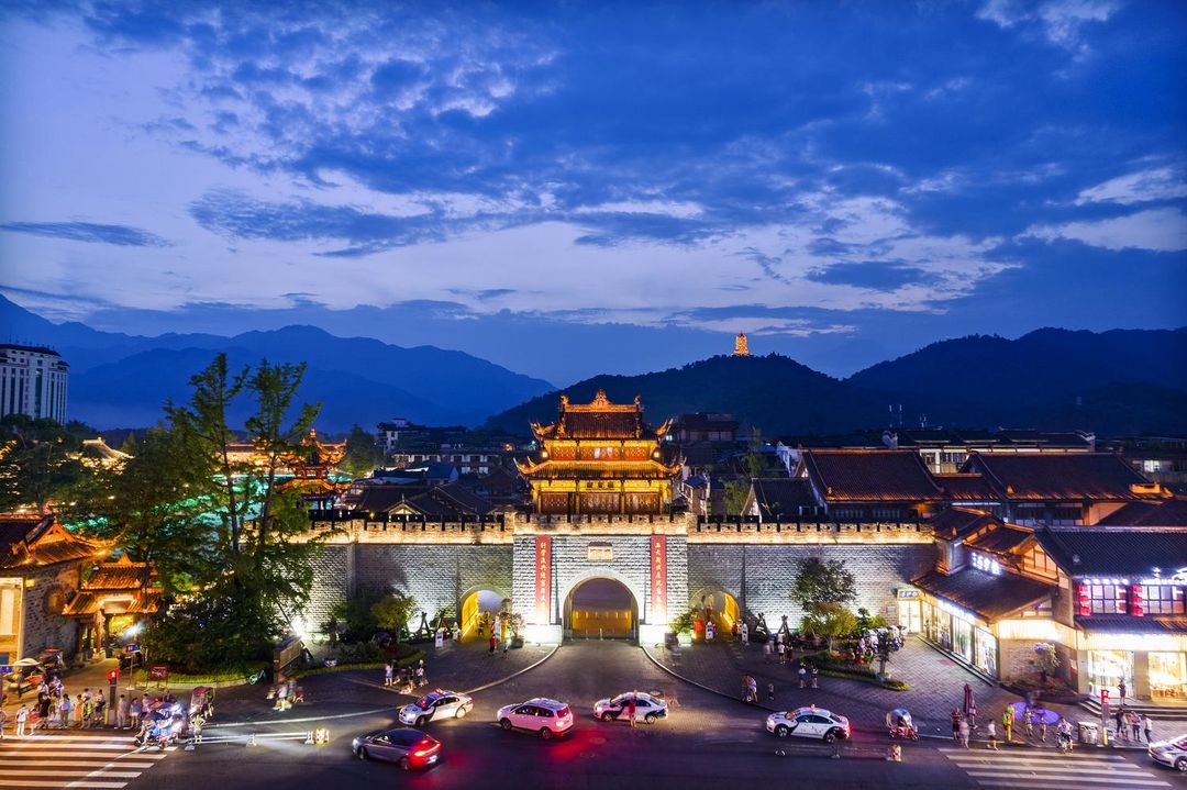 都江堰古城国际度假酒店(都江堰南桥景区店)