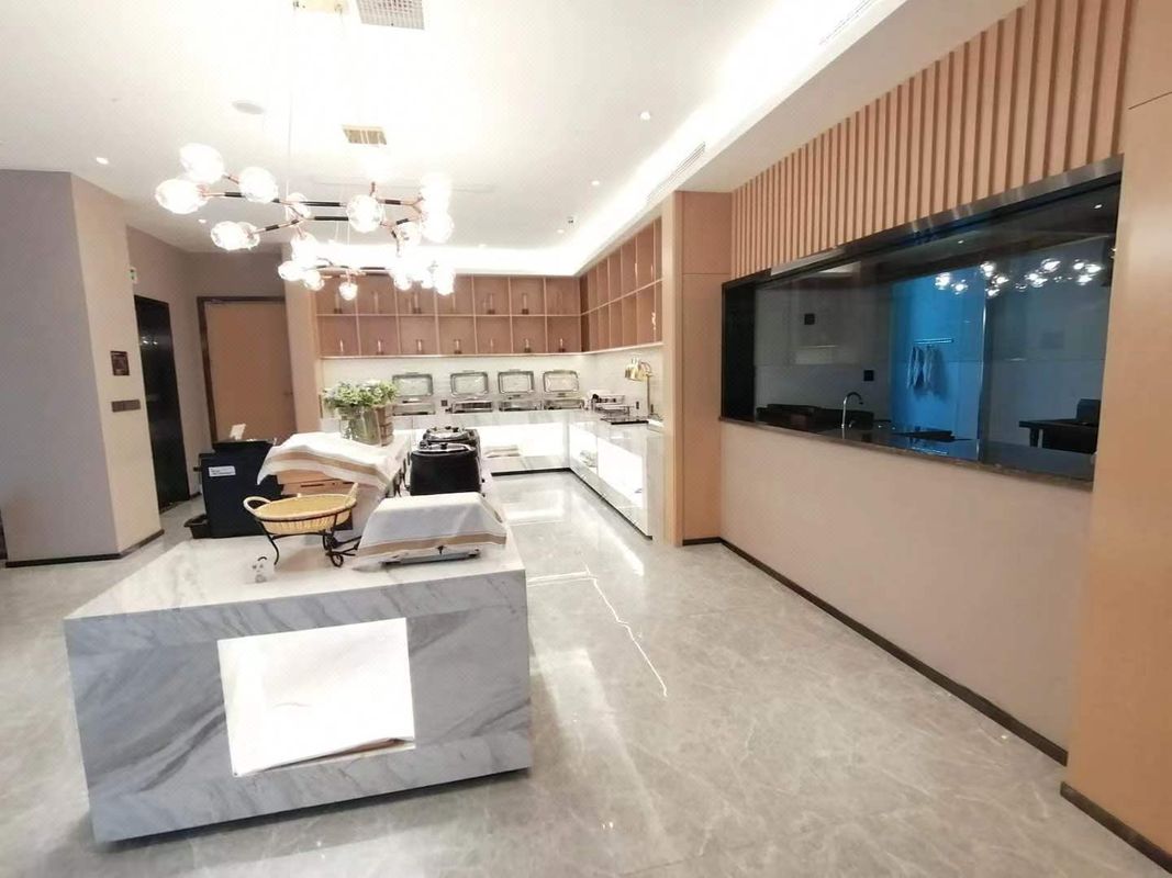 武汉木兰陂商大厦亚朵酒店