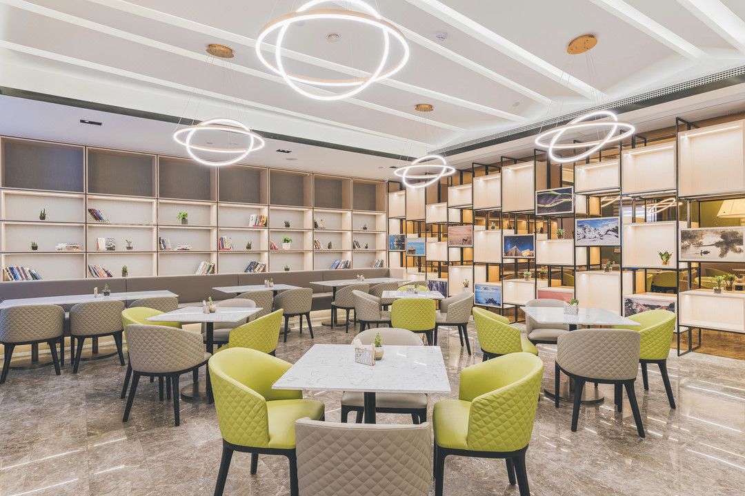 南京玄武湖公园亚朵酒店