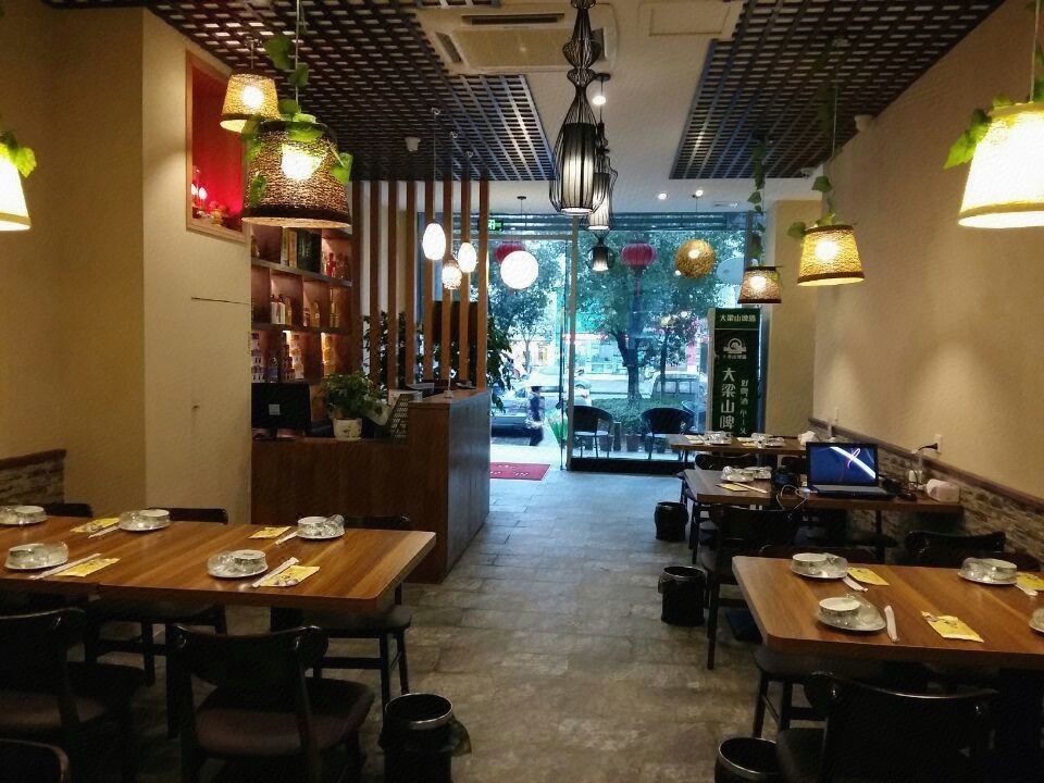 宁波丽兹大酒店