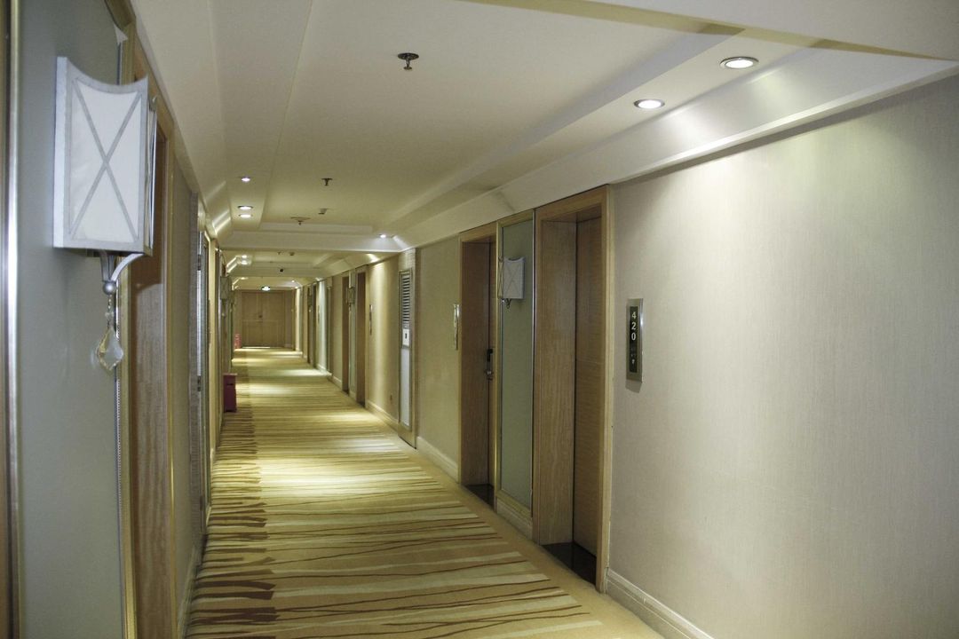 深圳万华国际大酒店
