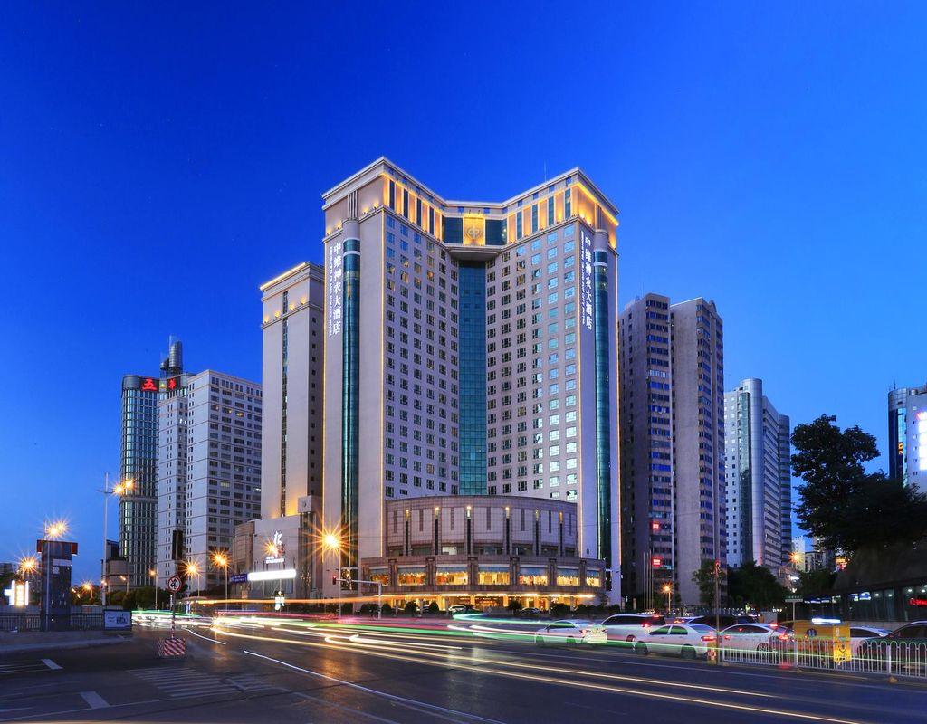 长沙中维神农大酒店(贺龙体育馆黄土岭地铁站店)