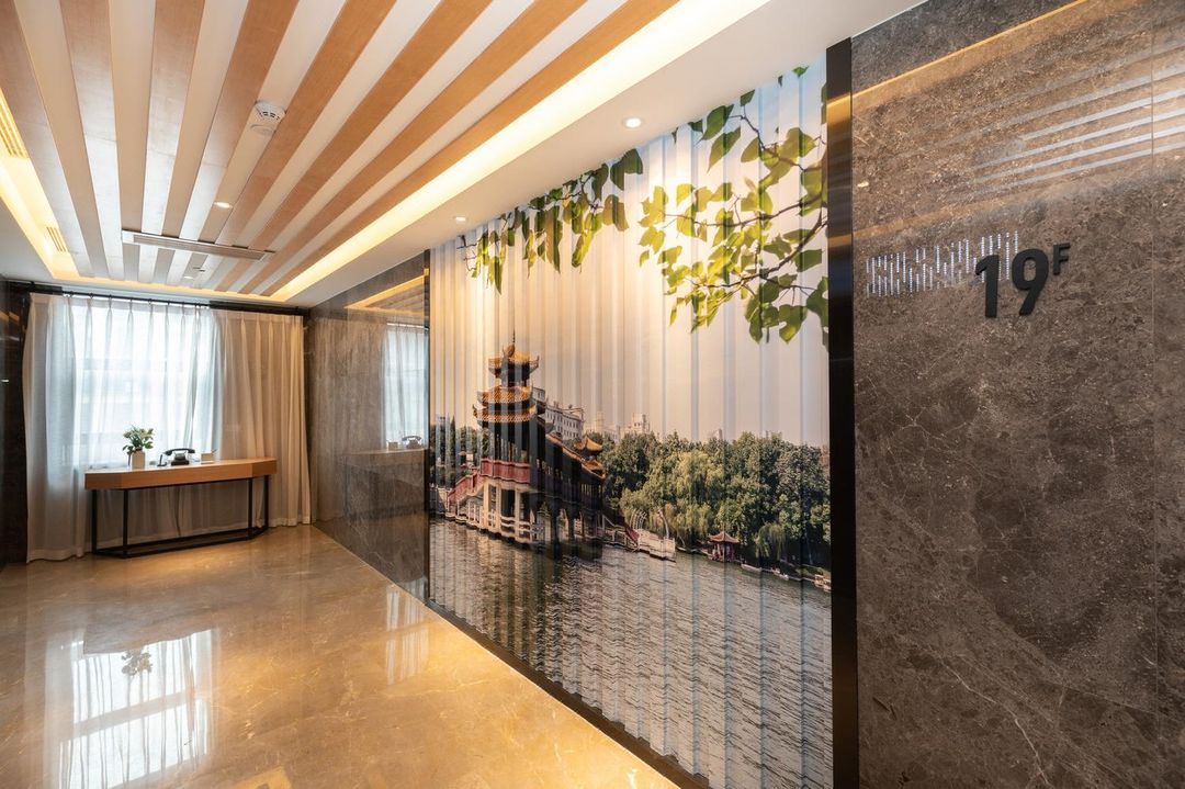 长沙滨江金融中心亚朵酒店