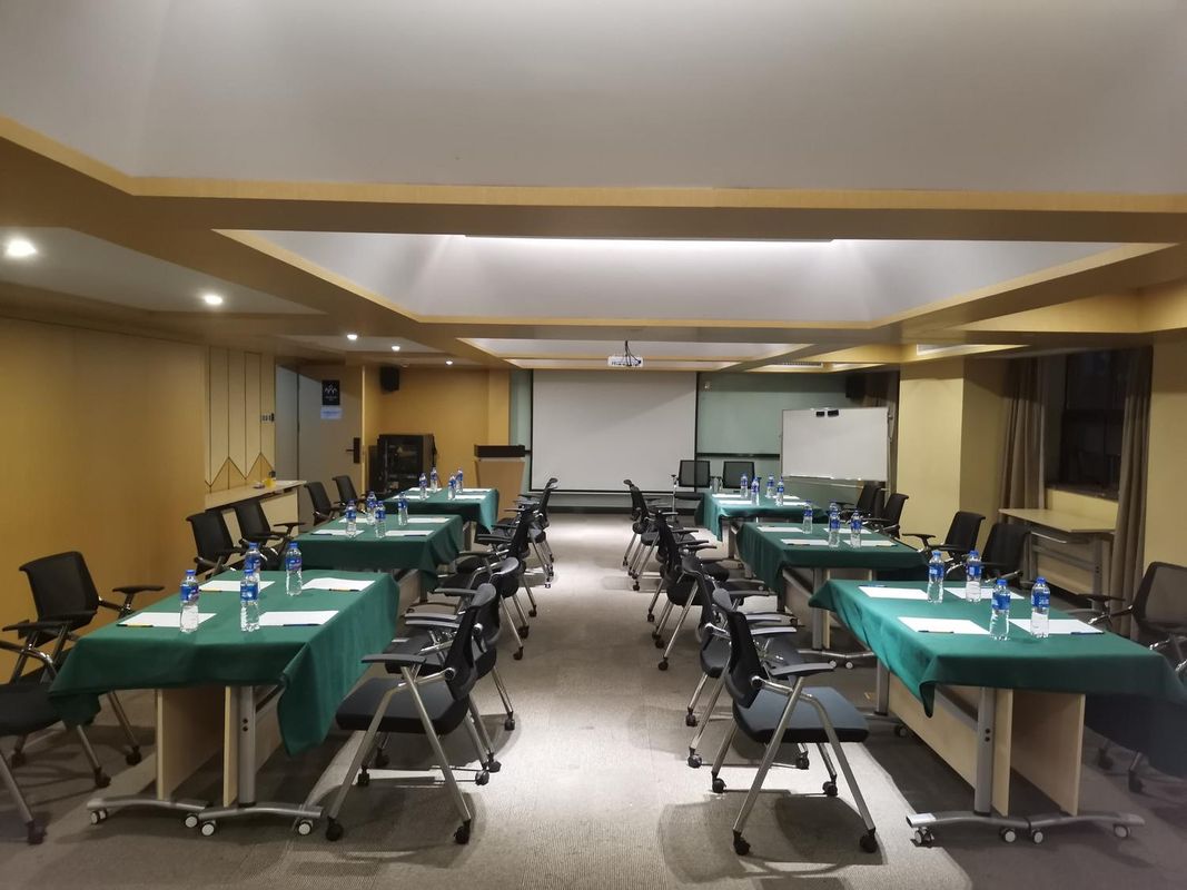 长沙省政府地质博物馆亚朵酒店
