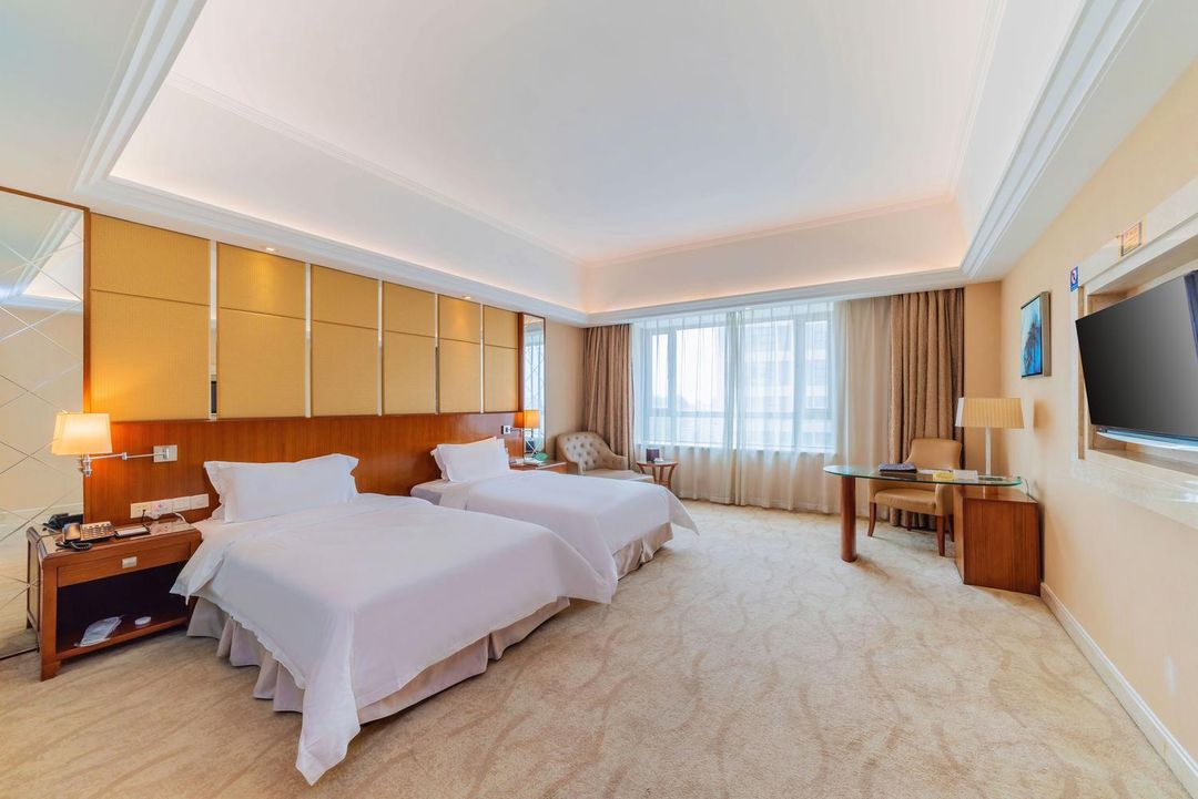 东莞翔盈国际酒店(常平东高铁站店)