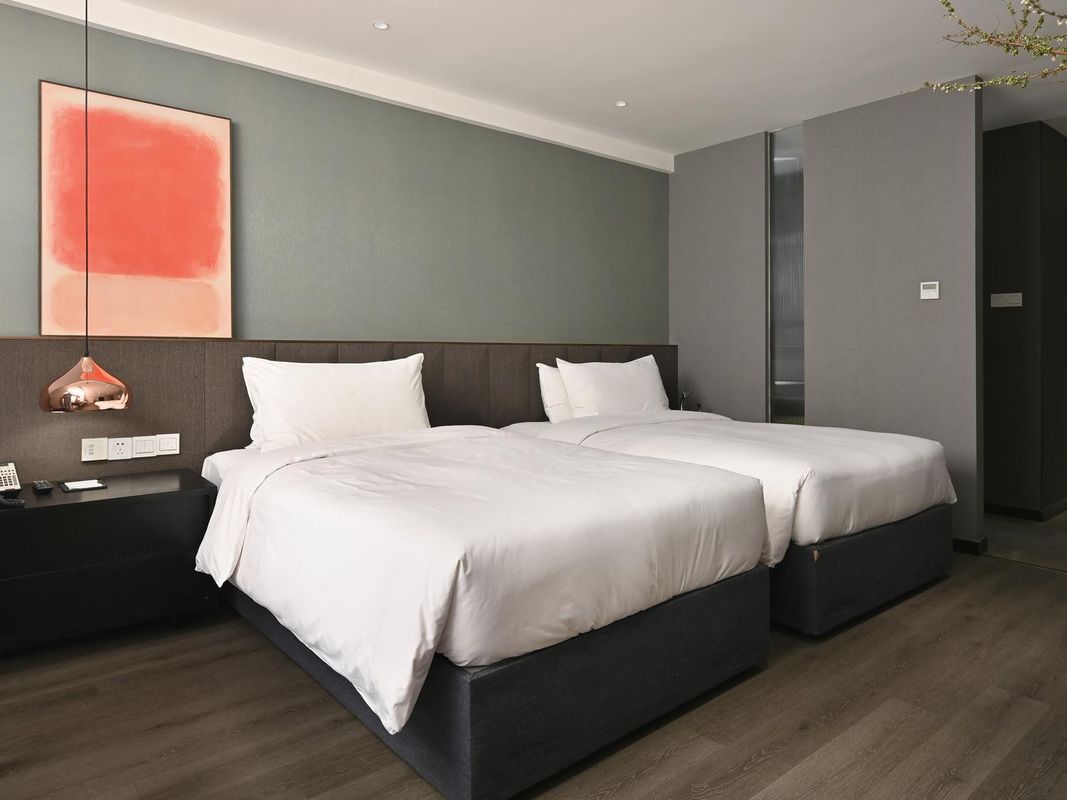 豪泽芮兹酒店 HOLZ RIEZ HOTEL (沈阳奥体中心浑南外滩市集店)