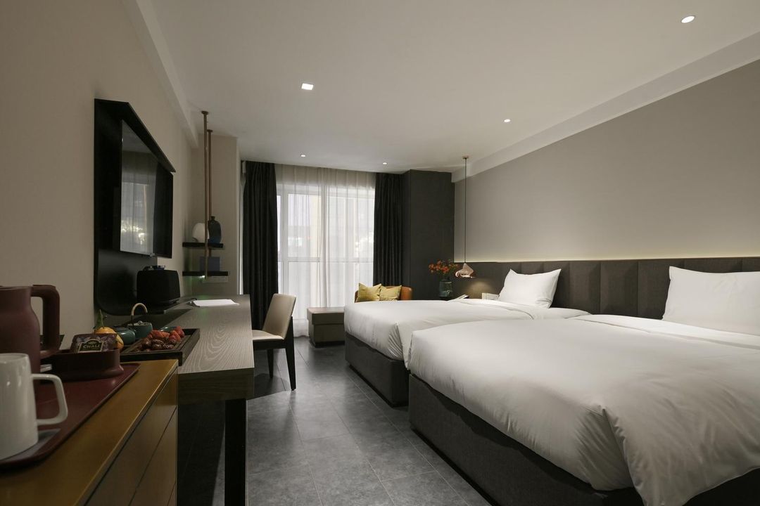 豪泽芮兹酒店 HOLZ RIEZ HOTEL (沈阳奥体中心浑南外滩市集店)