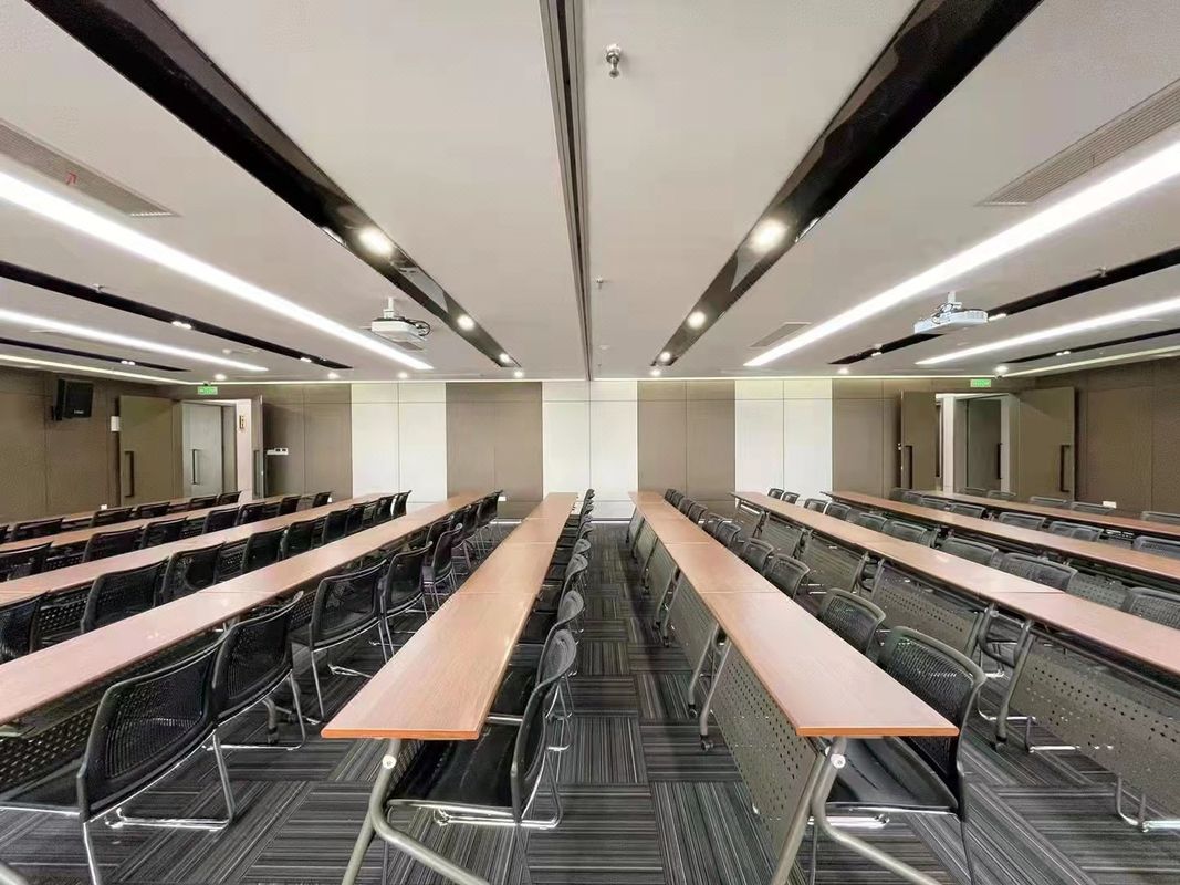 武汉国际广场同济医学院亚朵酒店