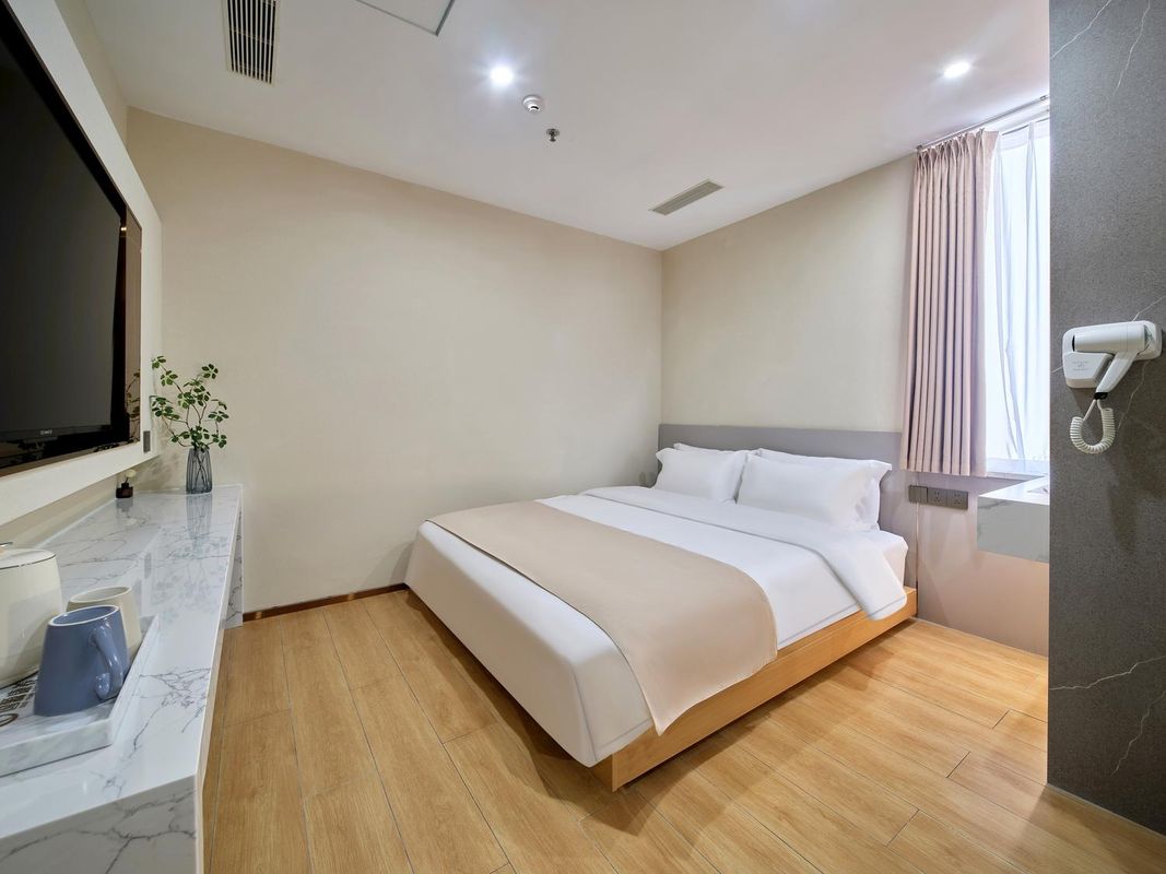 夏至&middot;亲子度假村(鸽子窝公园刘庄夜市店)