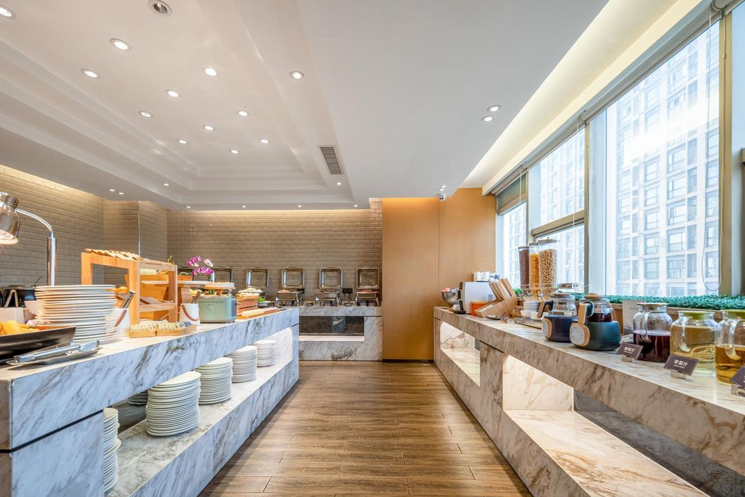 杭州钱塘理工大学下沙校区亚朵酒店