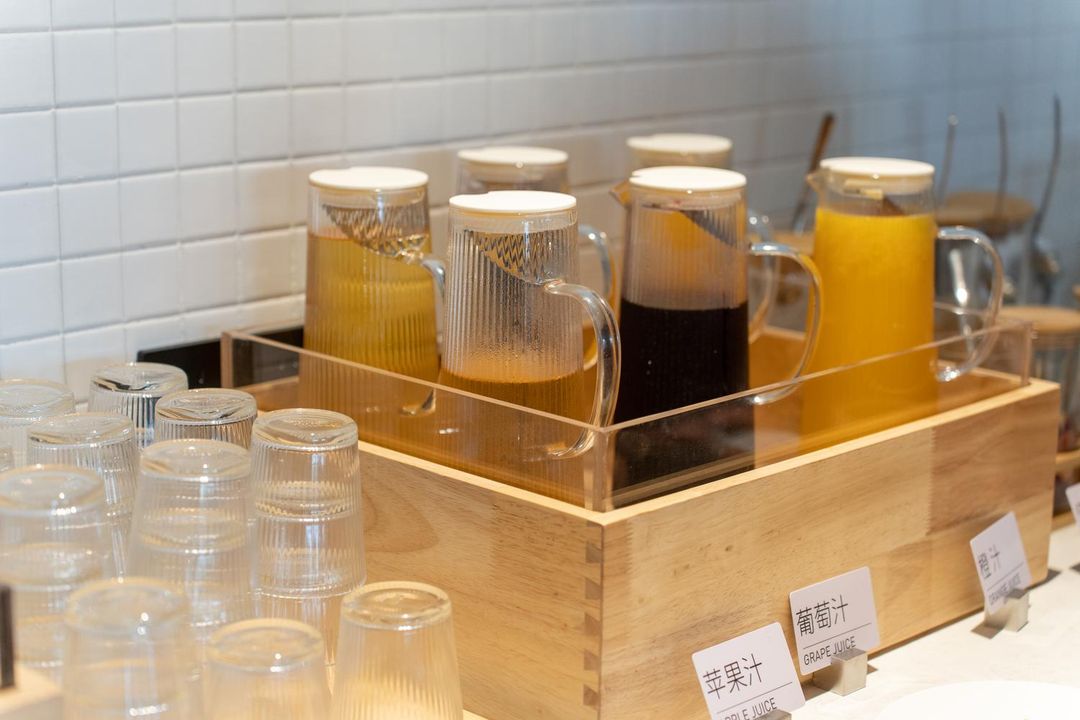 杭州新天地中大银泰亚朵酒店
