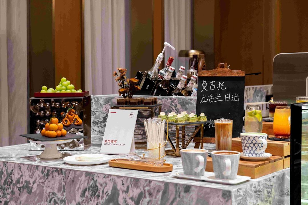 上海松江m美玥酒店(松江大学城万达广场店)